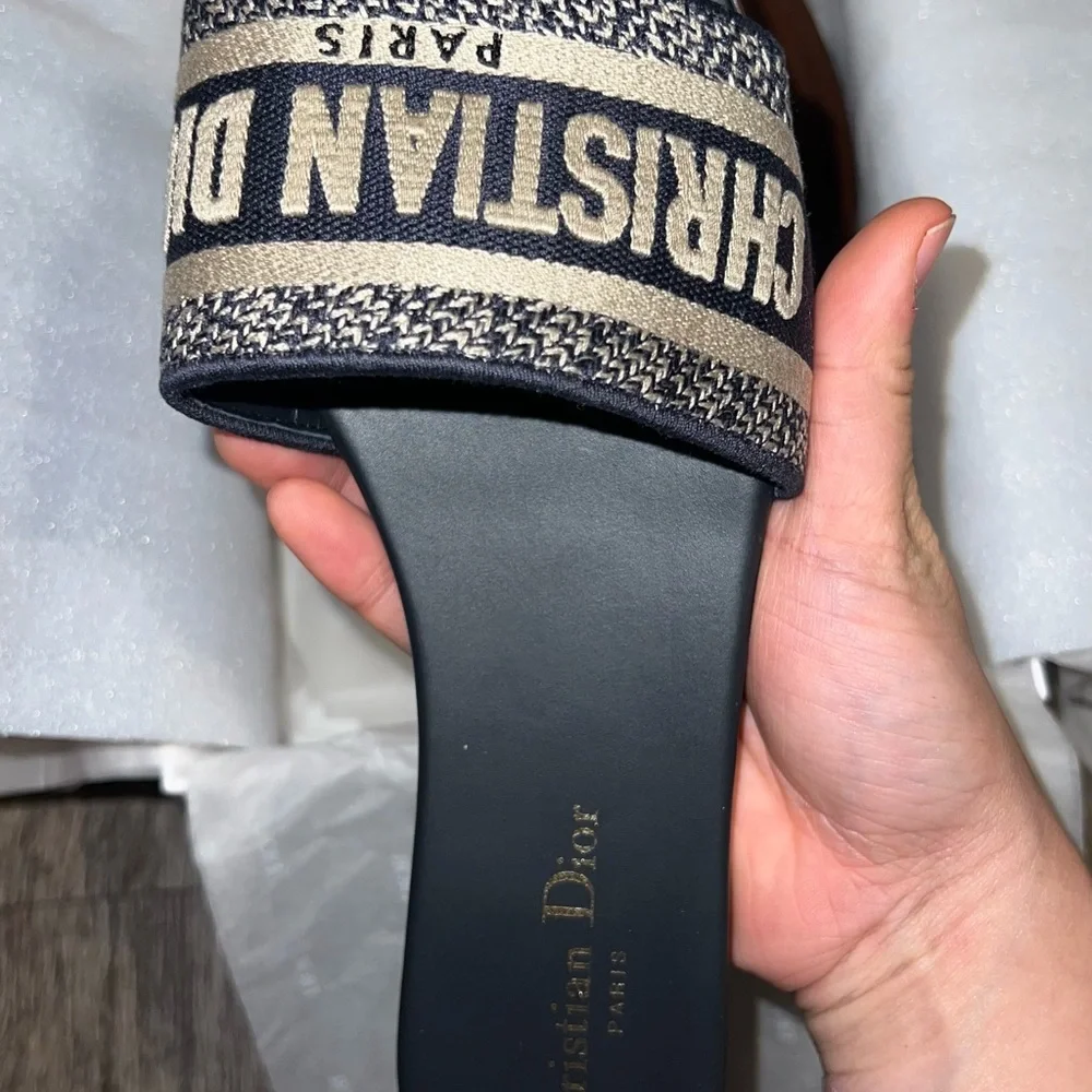 Dior Dway Slides - Picture 14 of 16